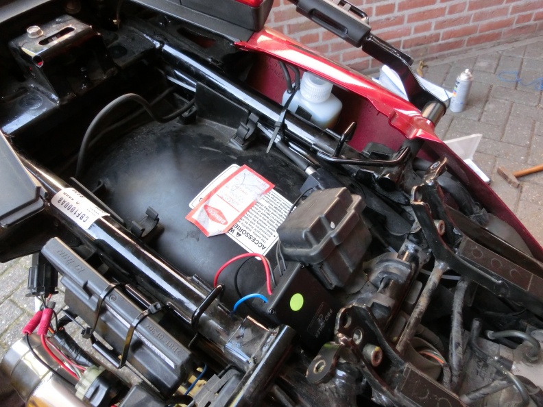 All major components fitted and still plenty of space left pump_container junction box.JPG